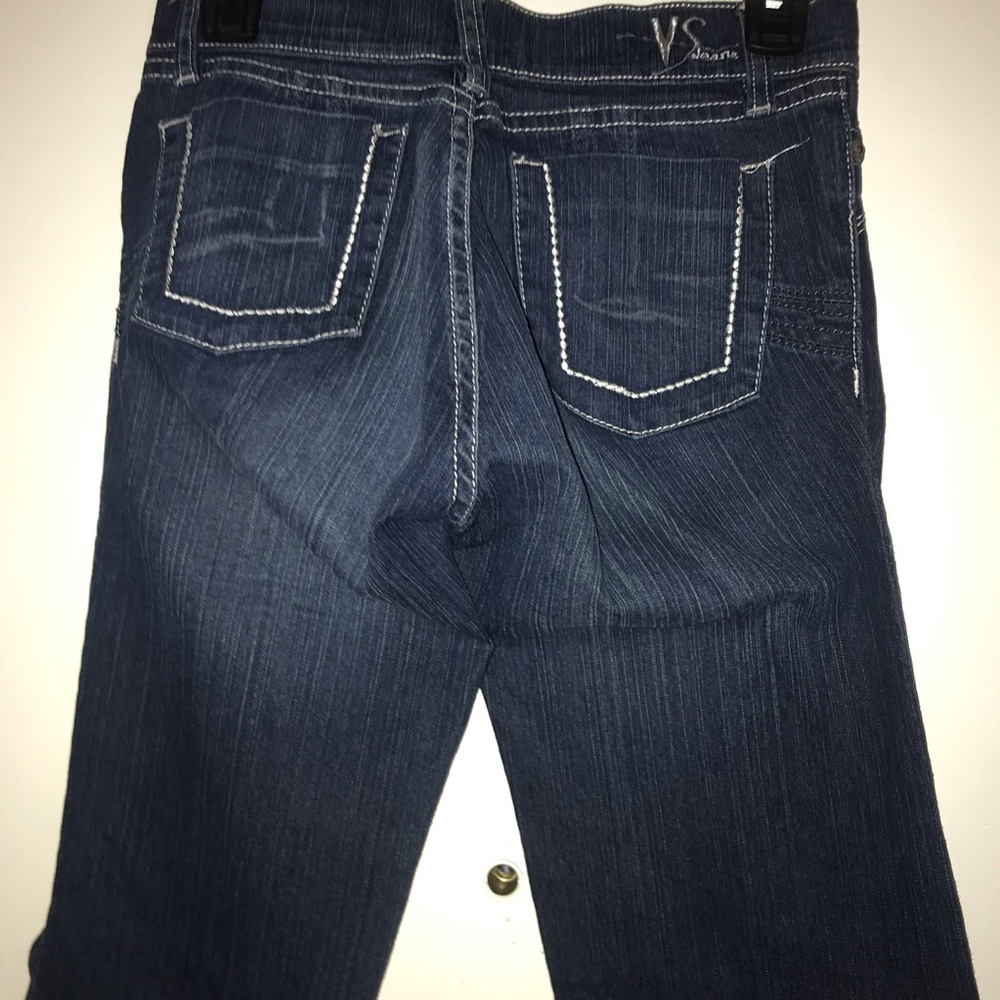 Jeans - Picture 2 of 3